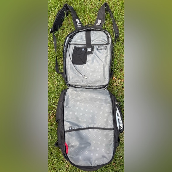 SwissGear SA3595 ScanSmart Laptop Backpack Black USB Airflow TSA - Picture 10 of 16